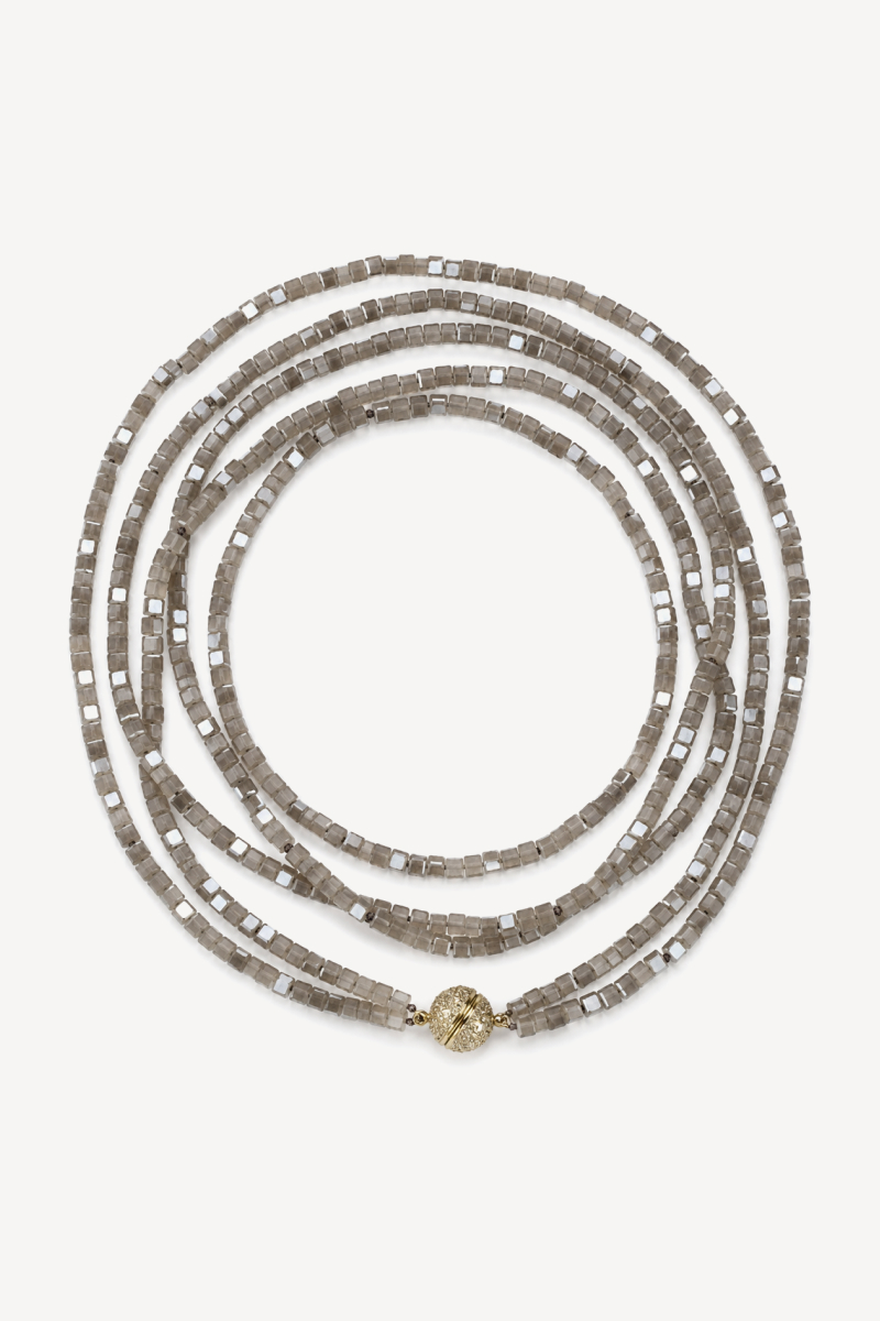 Нить из стекла SWAROVSKI серого цвета